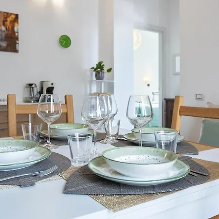 Guesthost - Roby's * Cagliari