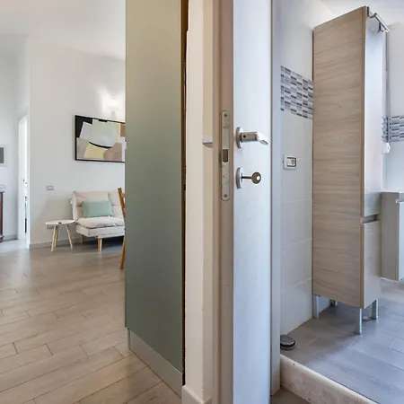 Guesthost - Roby's アパート カリアリ