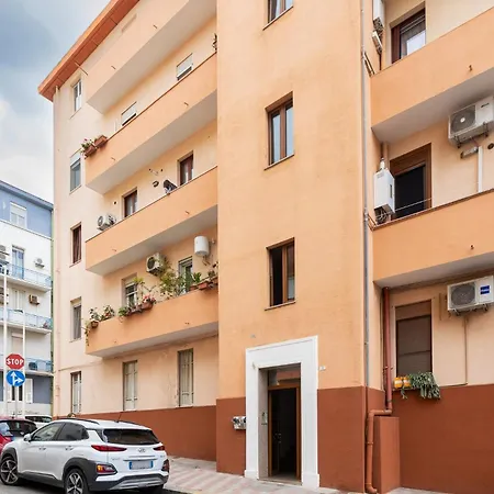 Guesthost - Roby's * Cagliari